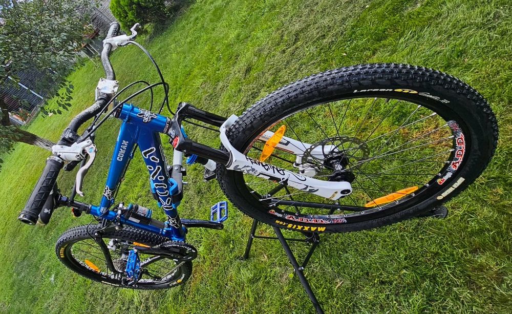 Vand bicicleta KONA COWAN Paul Basagoitia Ltd. Edition
