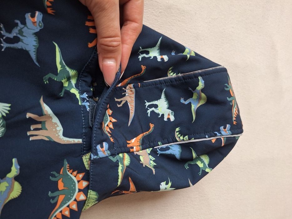 Нови връхни дрехи размер 116 (5-6 години)