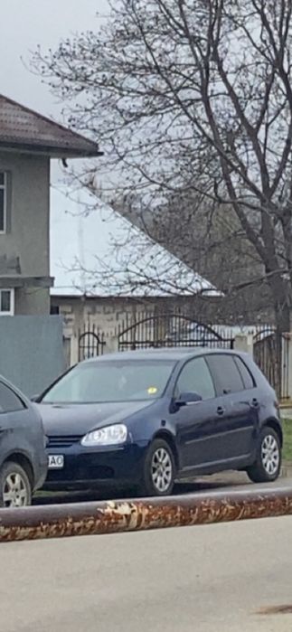 Vând golf 5  motor 1.9