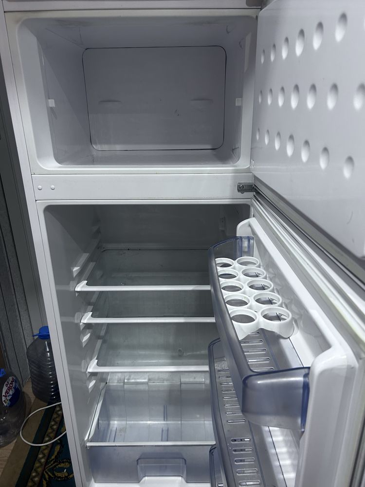 Продается Холодильник б/у