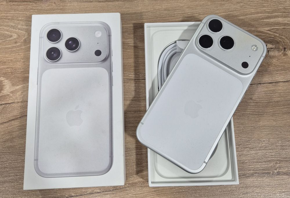 iPhone 17 Pro 256GB. ca NOU ! 25 Cicluri