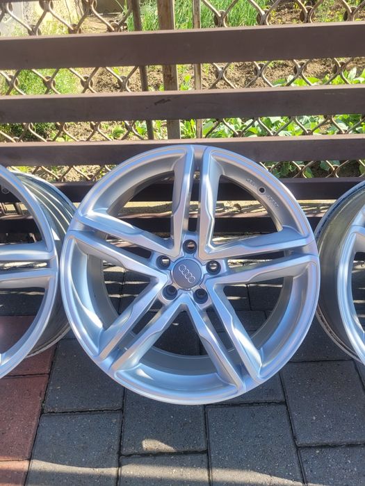 Jante audi R19 .