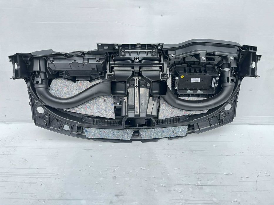 Plansa bord noua originala Renault Kangoo 2008-2019