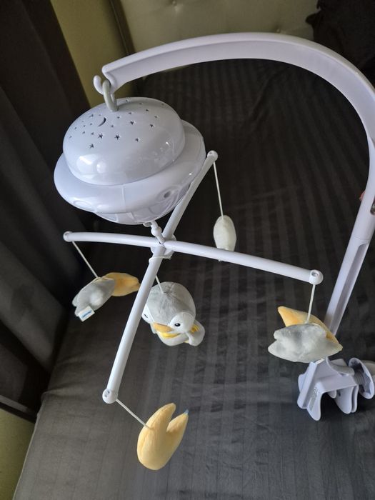 Музикална въртележка с проектор Chipоlino