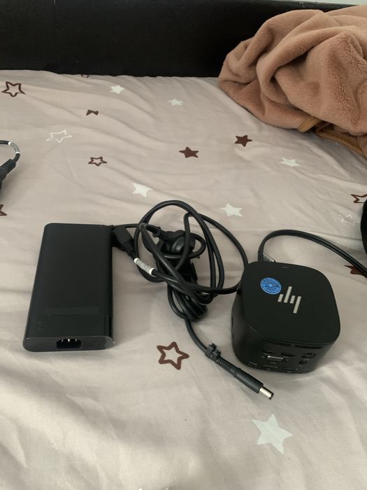 HP EliteBook 840 G5 + Docking Station HP – fără SSD