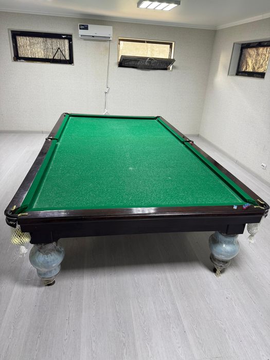 Продается большой бильярдный стол