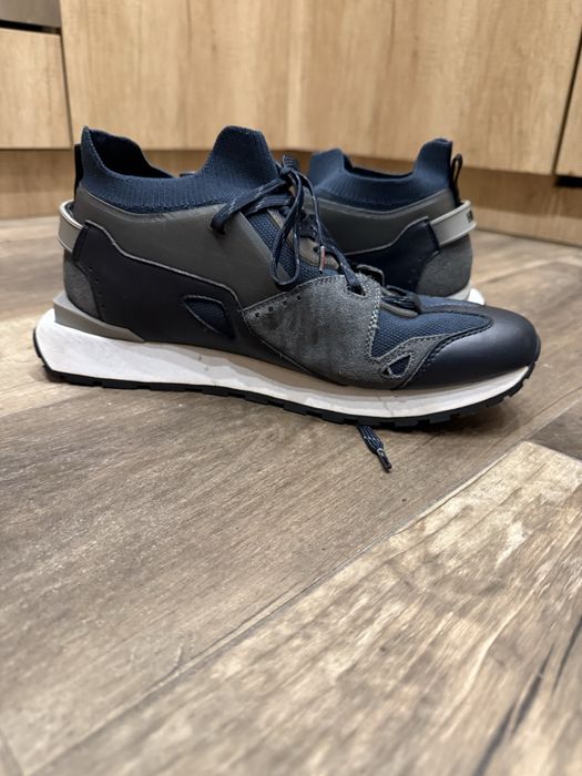 Hugo BOSS 44 номер