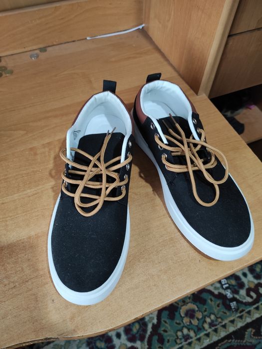 кросовки мужские