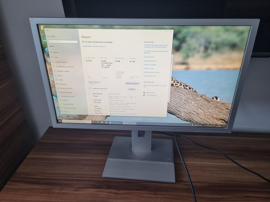 Sistem pc unitate si monitor 24 inch