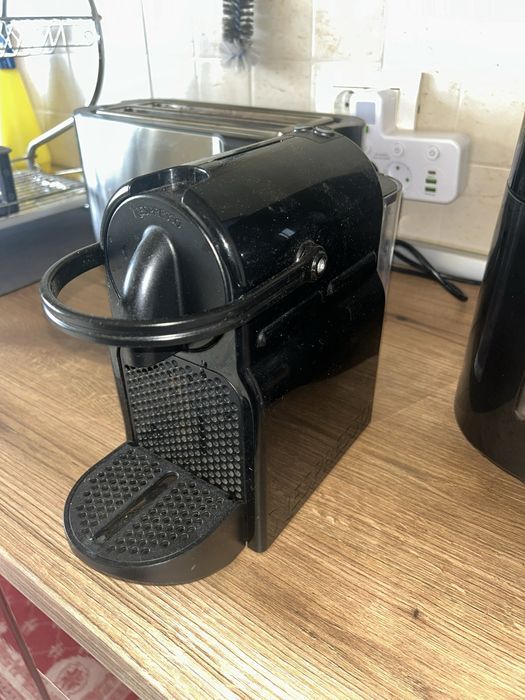 Aparat cafea Nespresso