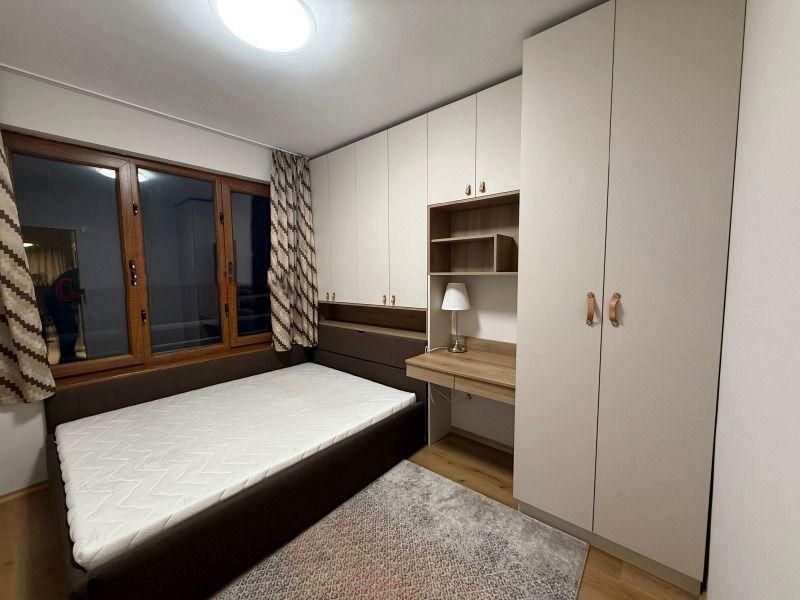 Тристаен апартамент в Центъра а София.