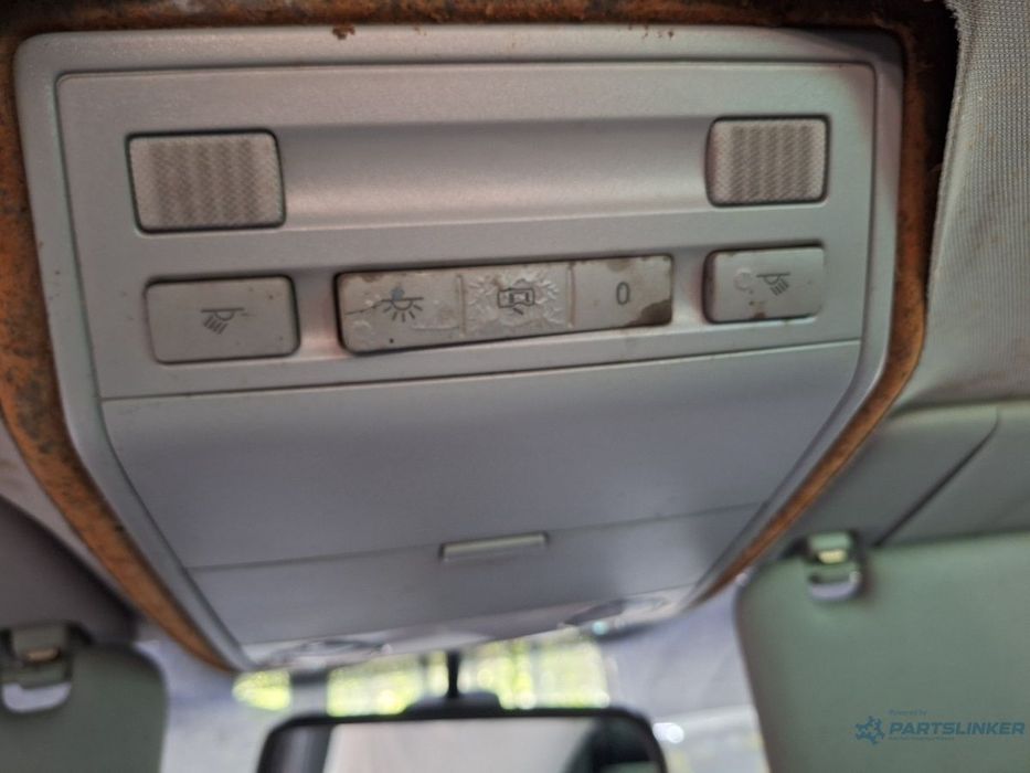 Plafoniera lumini VOLKSWAGEN TOUAREG 7LA, 7L6, 7L7 2002 - 2013 V6 TDI BKS, CATA