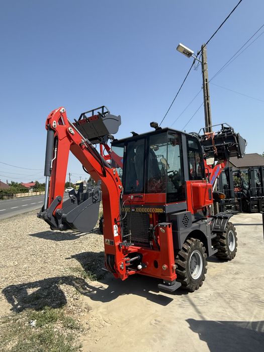 Buldoexcavator ISUZU 4x4