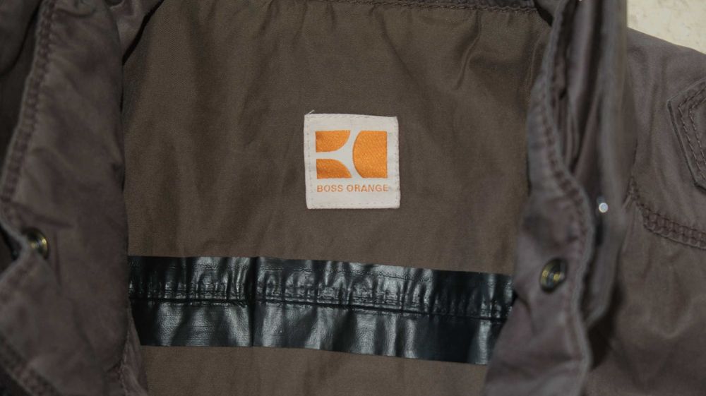Hugo Boss Orange Оригинални мъжко яке размер 50L