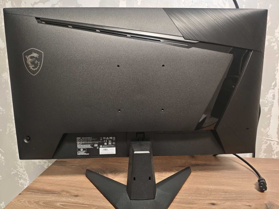 Монитор MSI 27-инча