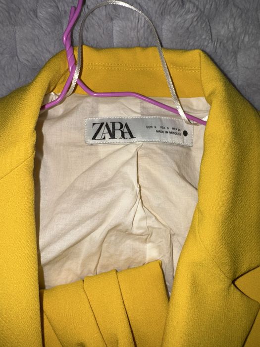 Жълт костюм xs ZARA