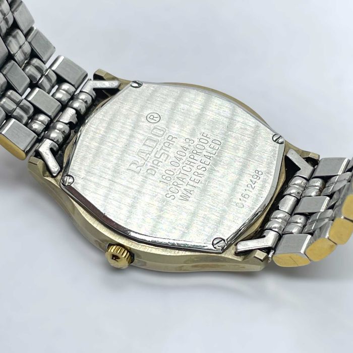 Rado DiaStar – оригинален швейцарски часовник, златен цвят unisex 33мм