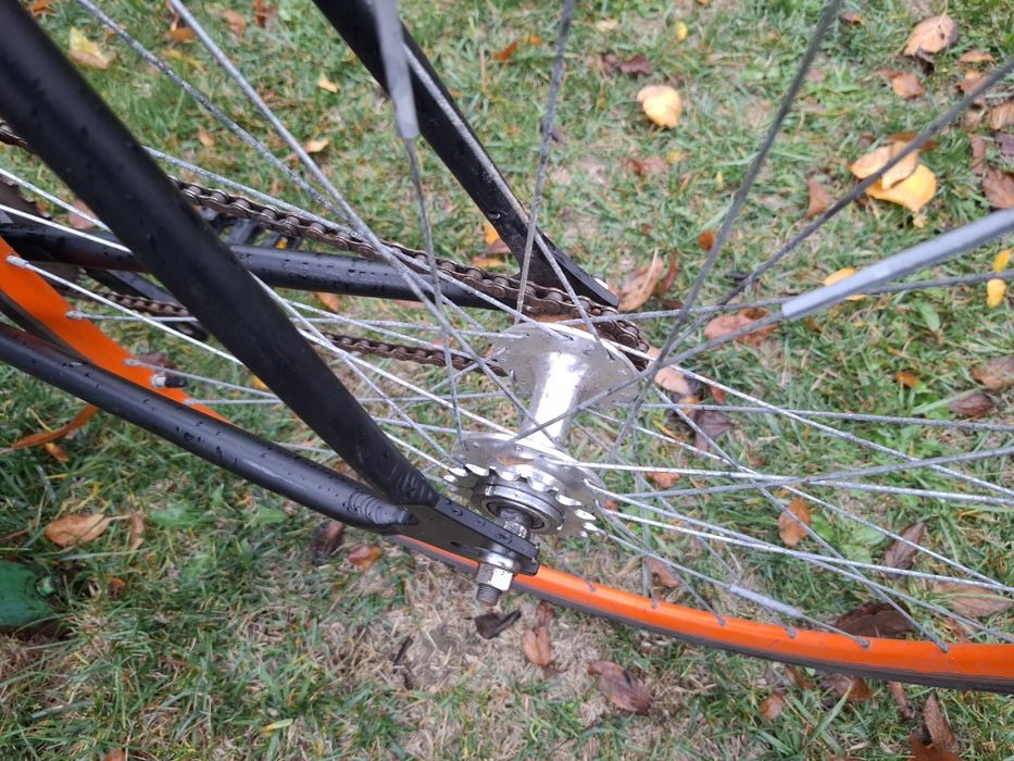 Bicicletă fixie de 28 super ușoară