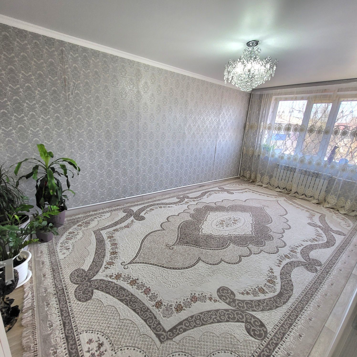 Продам трехкомнатную квартиру рн ЗигЗаг