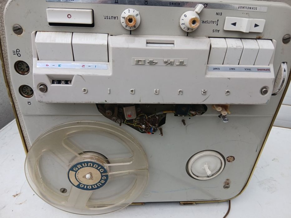Magnetofon Retro
