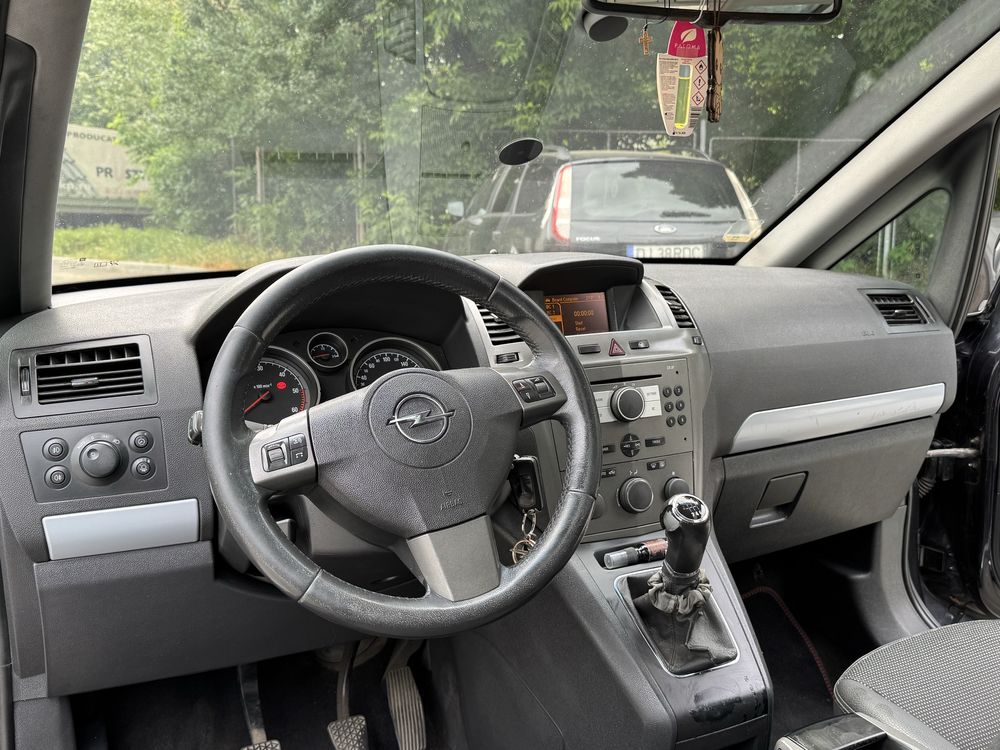 Opel Zafira 1.9 CDTi