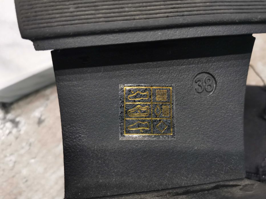 Боти, само пробвани 37,38 номер по 20лв