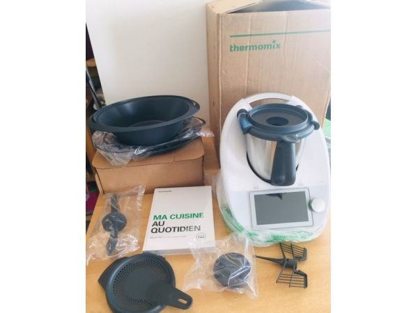 Thermomix TM6 nou, robot de bucãtãrie de vânzare