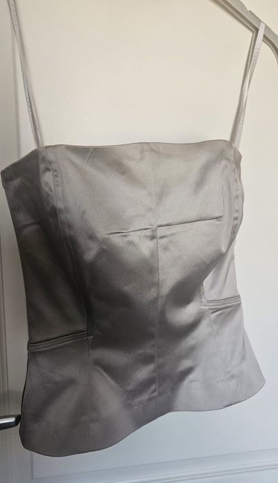 Corset argintiu de satin