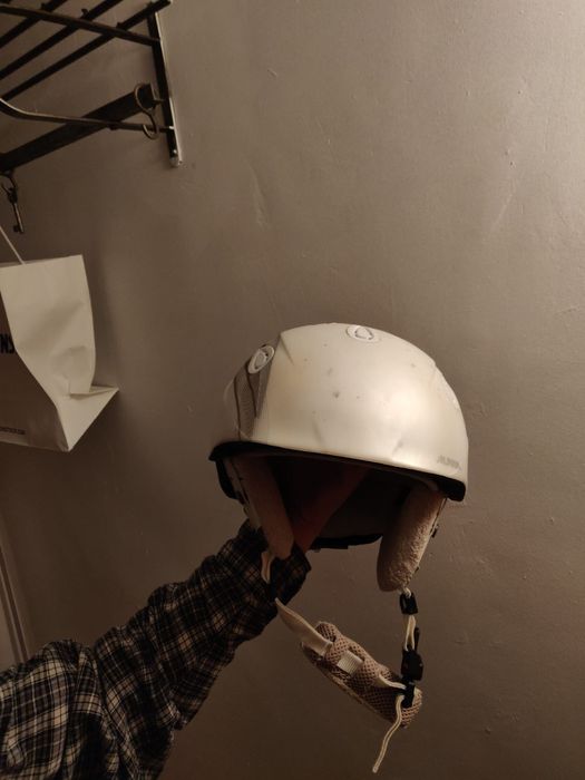 Ски каска Alpina