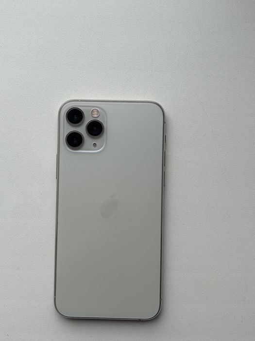 IPHONE 11 PRO белый