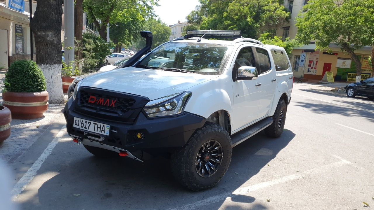 Бампер передний на Исузу D-Max!