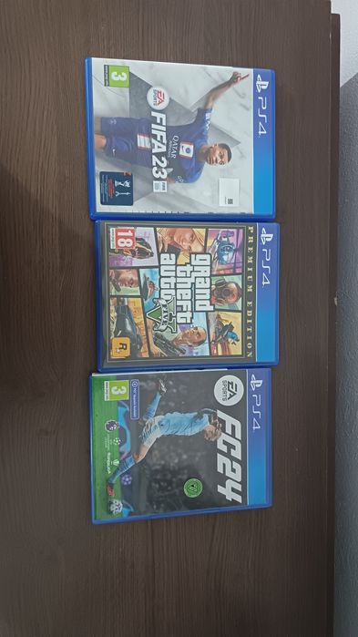 Vand PS 4 Slim 500 GB
