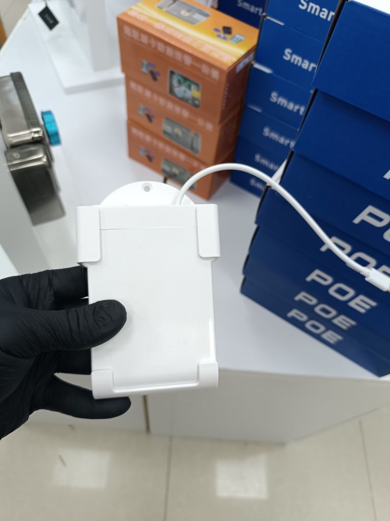 4G Купольная камера с двумя камерой аккумулятор