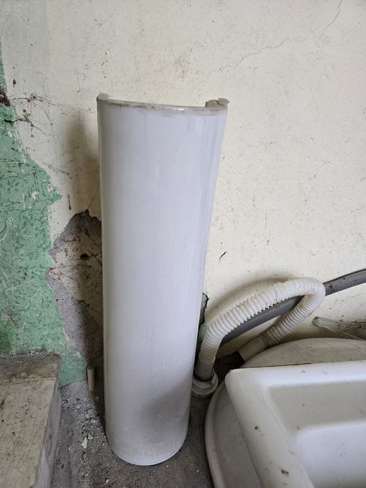 Мивка фаянс с ботуш