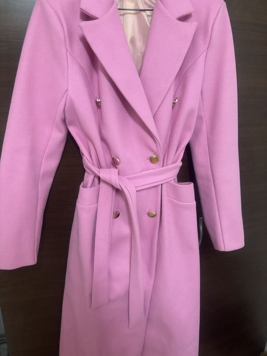 Дамско дълго палто