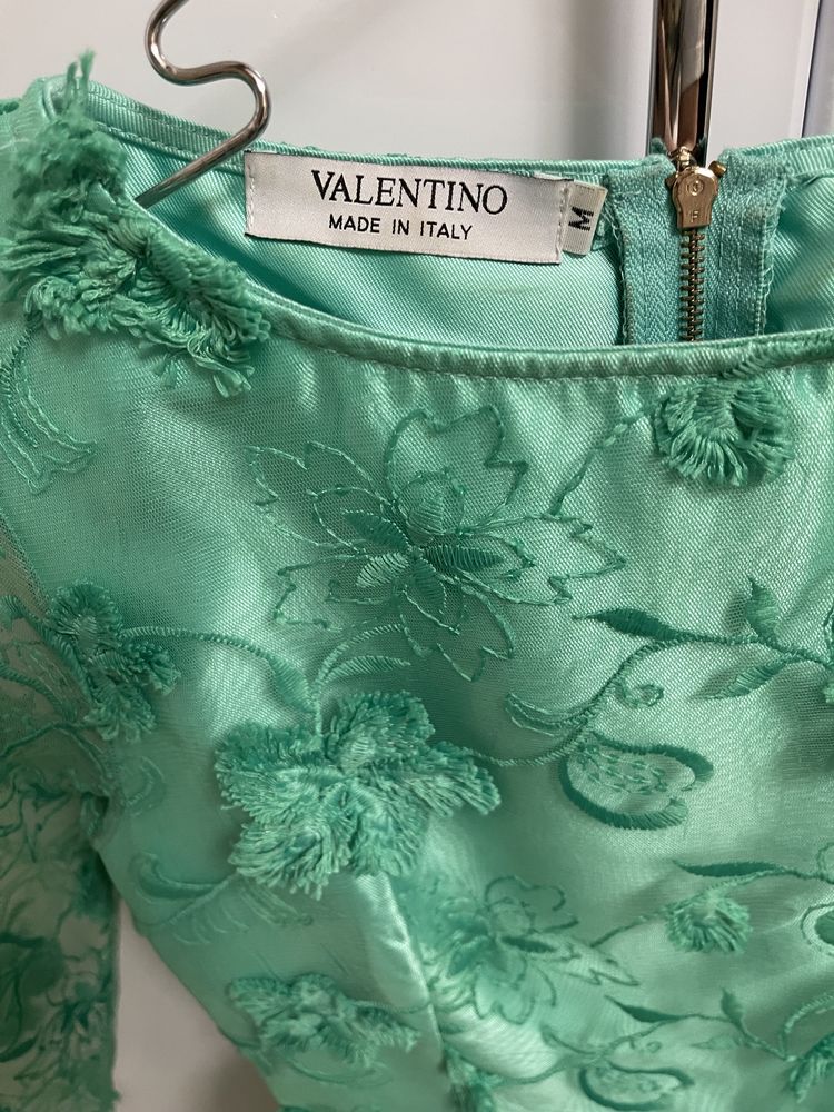 Продам !торг!платье Valentino!в идеальном состоянии!