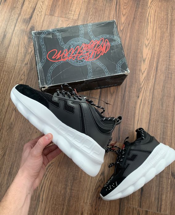 Versace Chain Reaction • STOC: 39,40,42,43,45 • Livrare 1-2 zile •