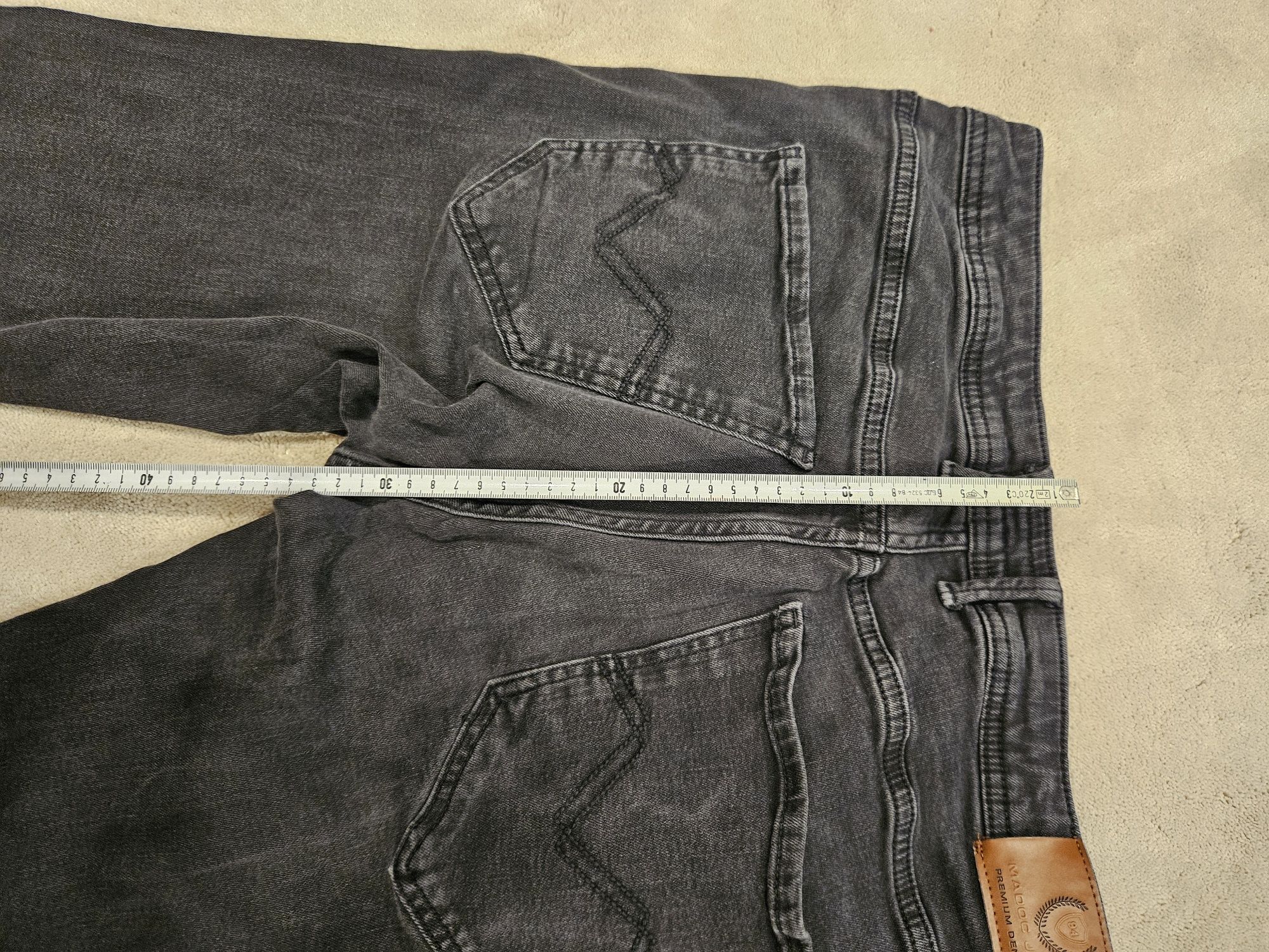 Мъжки дънки slim 34/32