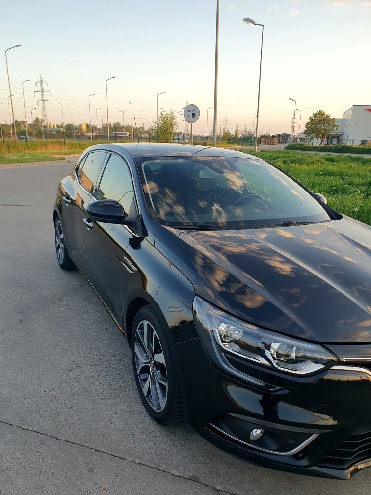 RENAULT MEGANE 4 2016 bose edition
