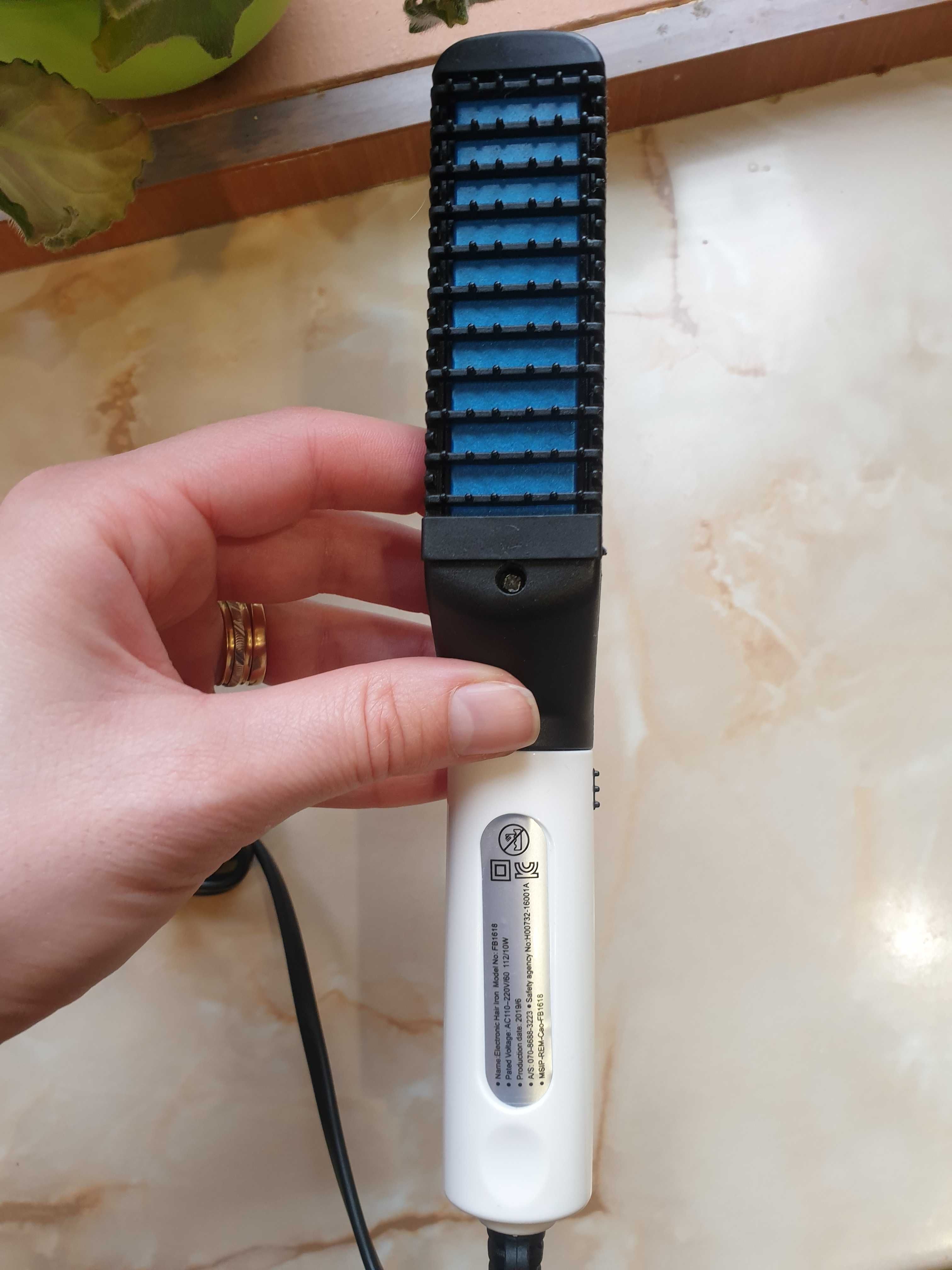 Уред / електрическа чета за изправяне на брада