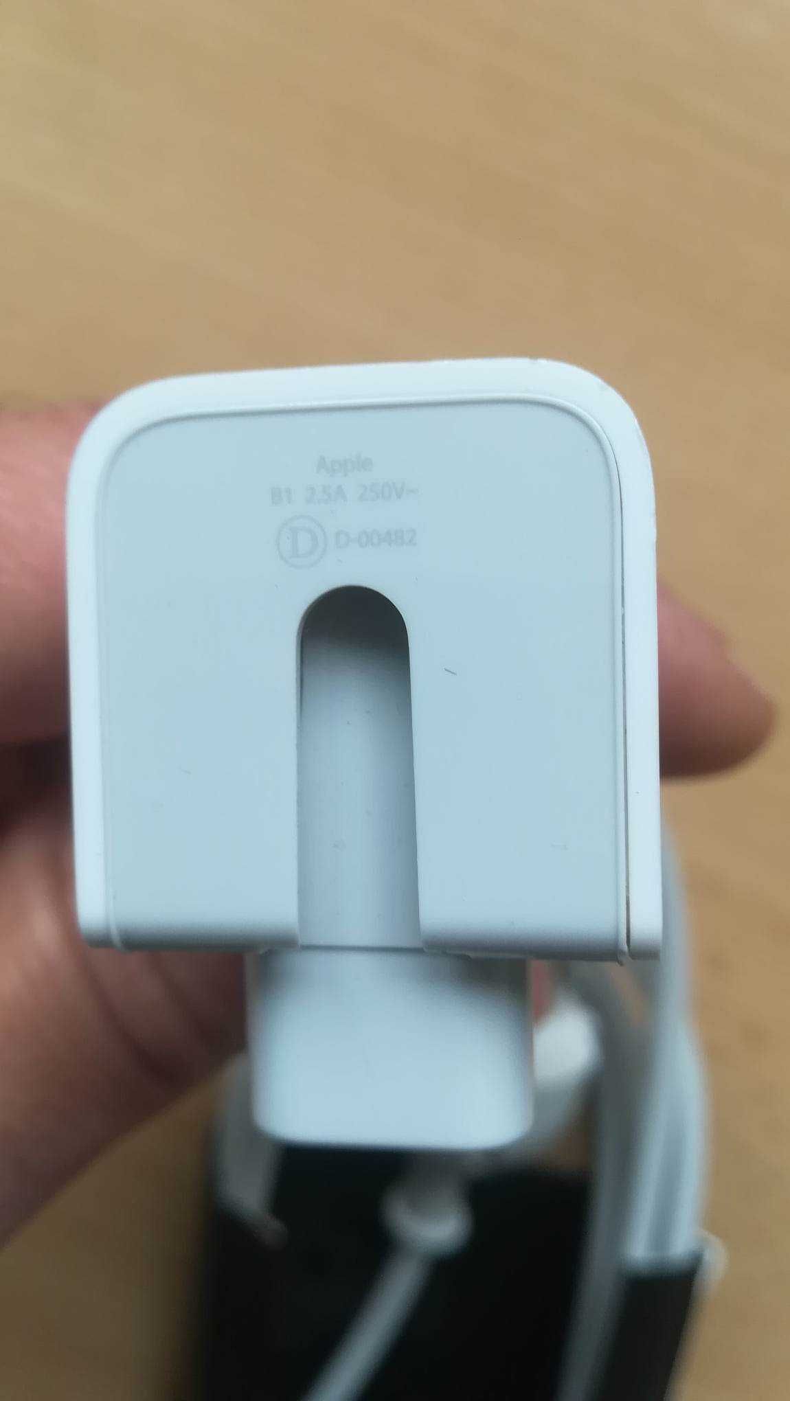 Оригинален нов захранващ кабел за зарядно Apple MagSafe