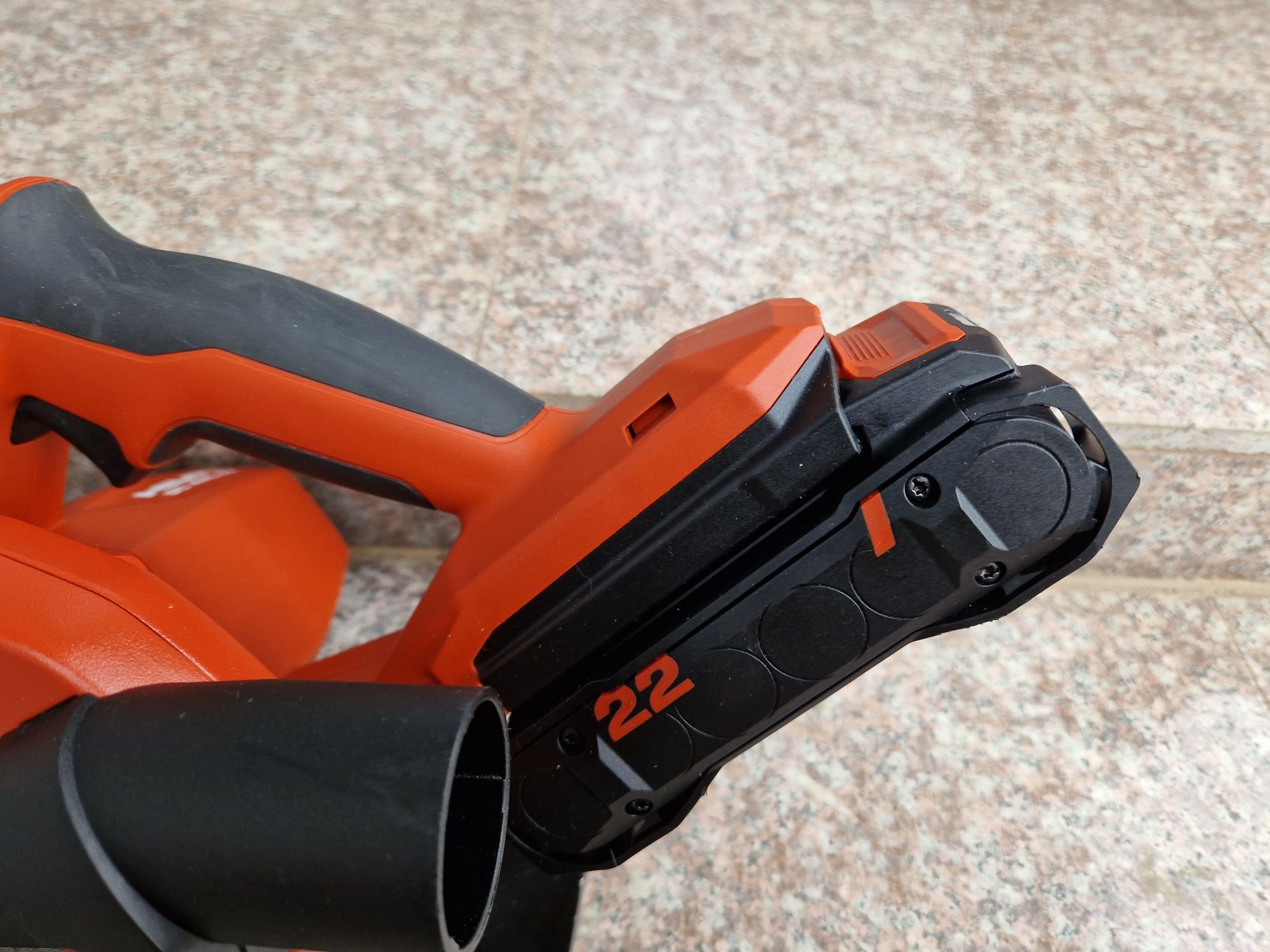 Hilti circular pe acumulatori nuron