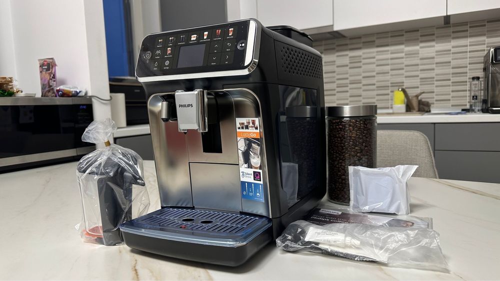 Espressor Automat Philips Seria 5500