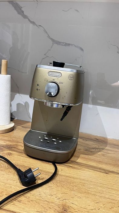 Кофемашина delonghi