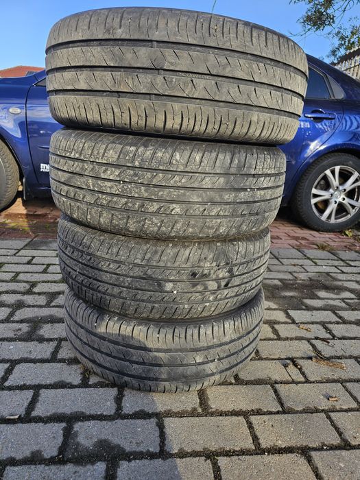 Set de anvelope de vara 205/55/R16