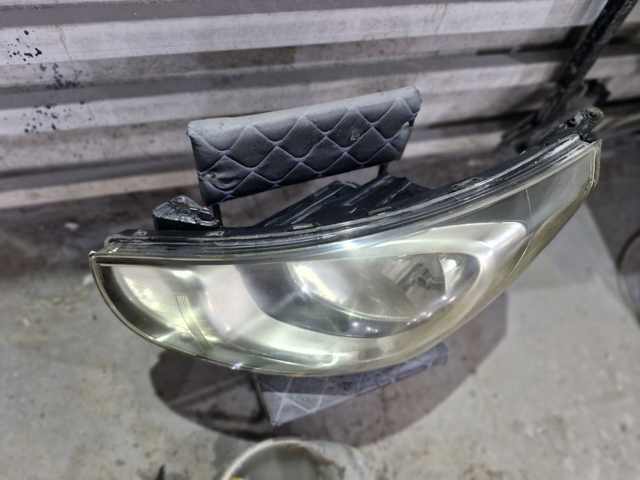 Акцент салярис фар