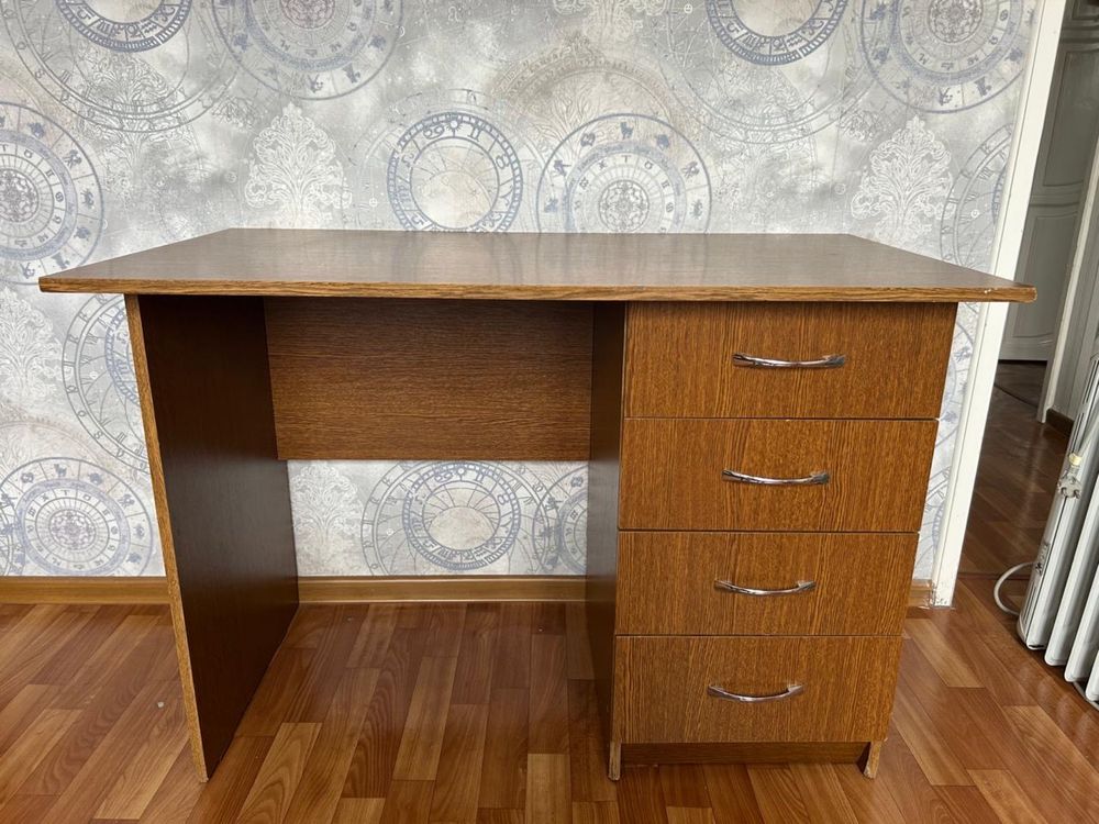 Продам гарнитур для дома