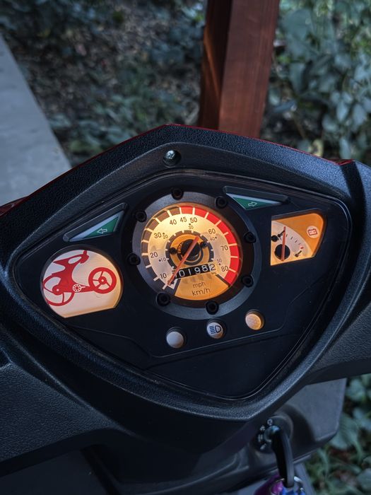 Vand scuter electric fara permis 200km