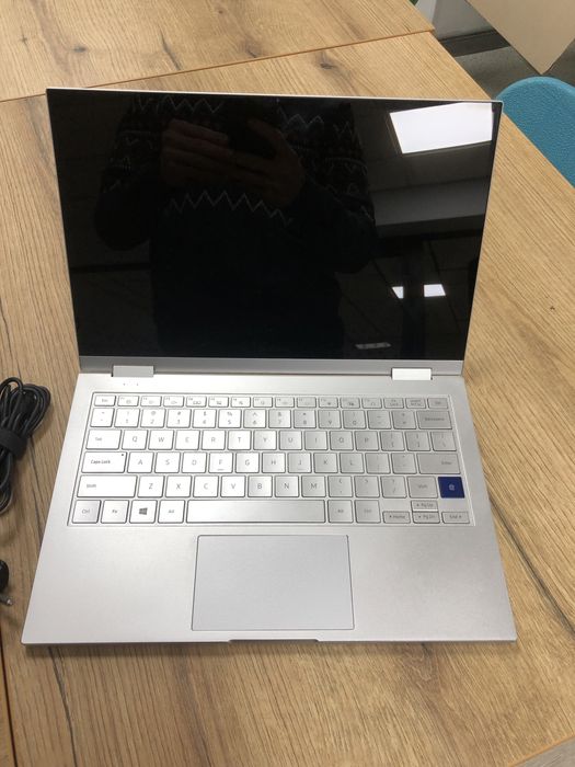 Samsung galaxy book oled
