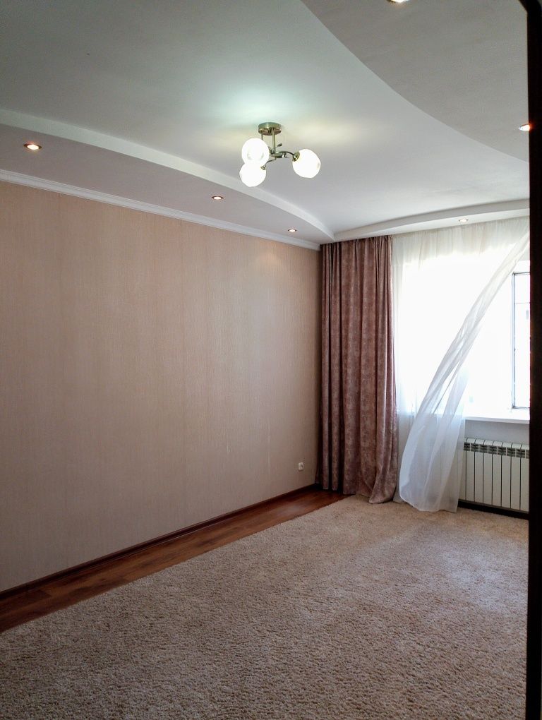 Продам 2 ком кв 67 м2 в микрорайоне Астана